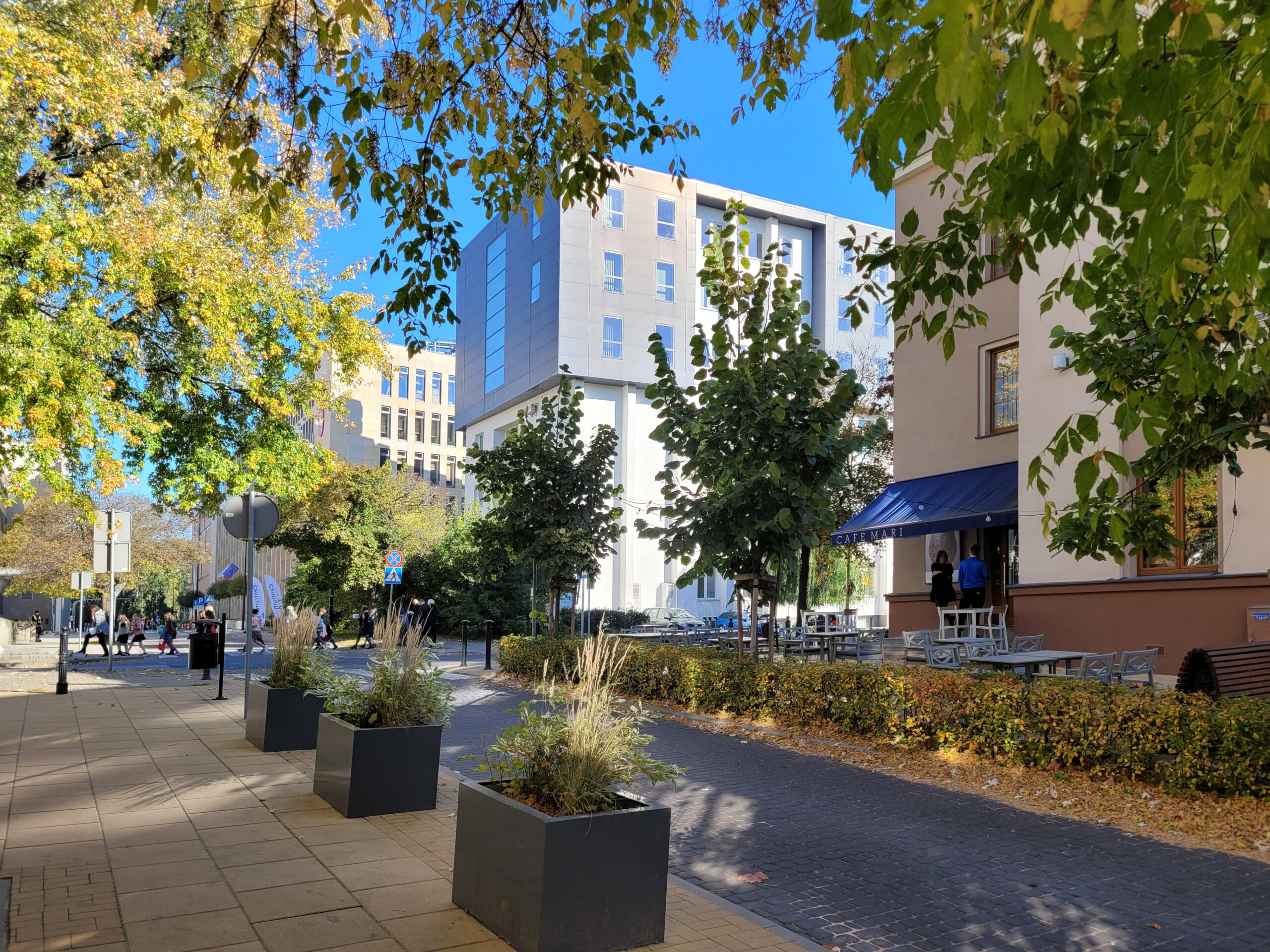 Meble miejskie i donice