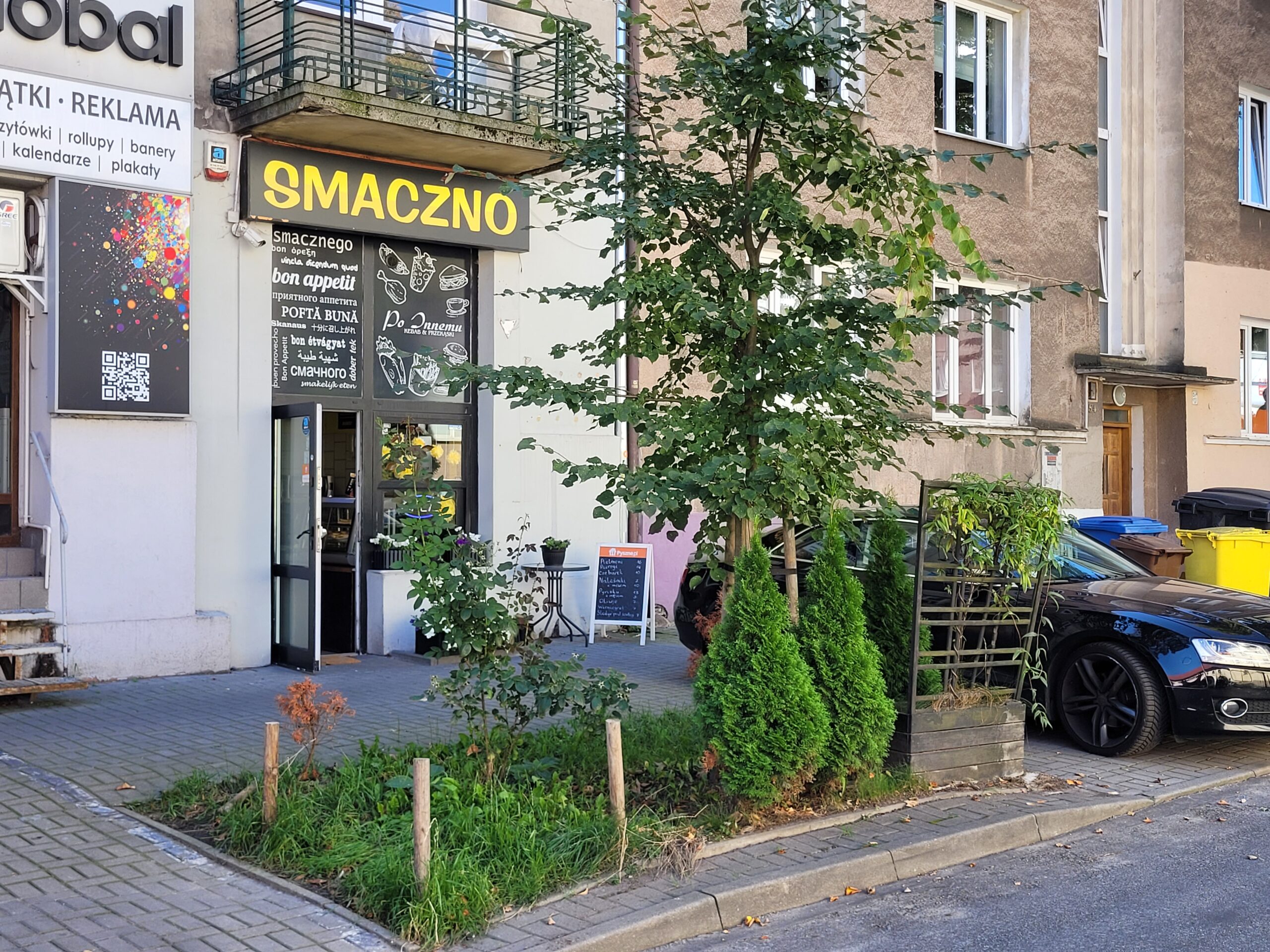 Zielony kącik przed Smaczno na Skłodowskiej