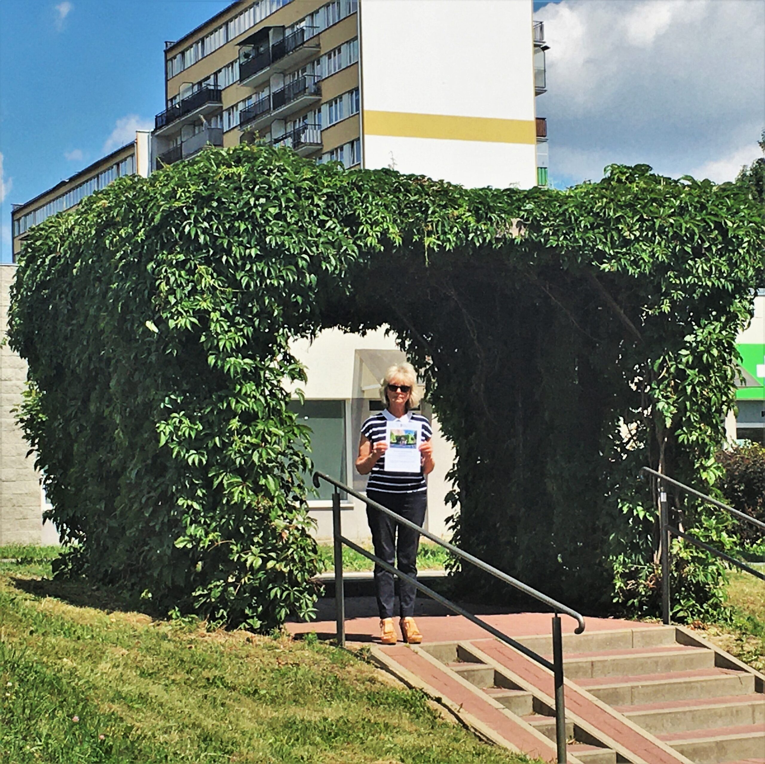 Pergola na Fantastycznej i al. Marzeń