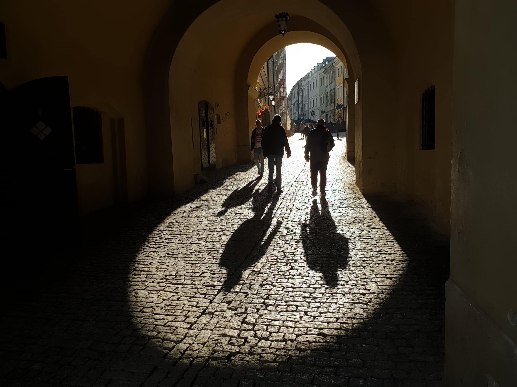 Widok pod słońce z Bramy Grodzkiej