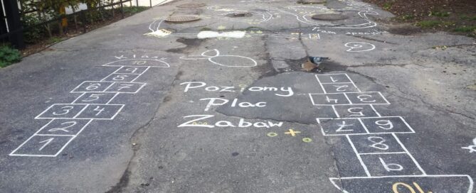 Poziomy plac zabaw na Furmańskiej