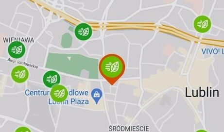 Mapa z zaznaczonymi paczkomatami.